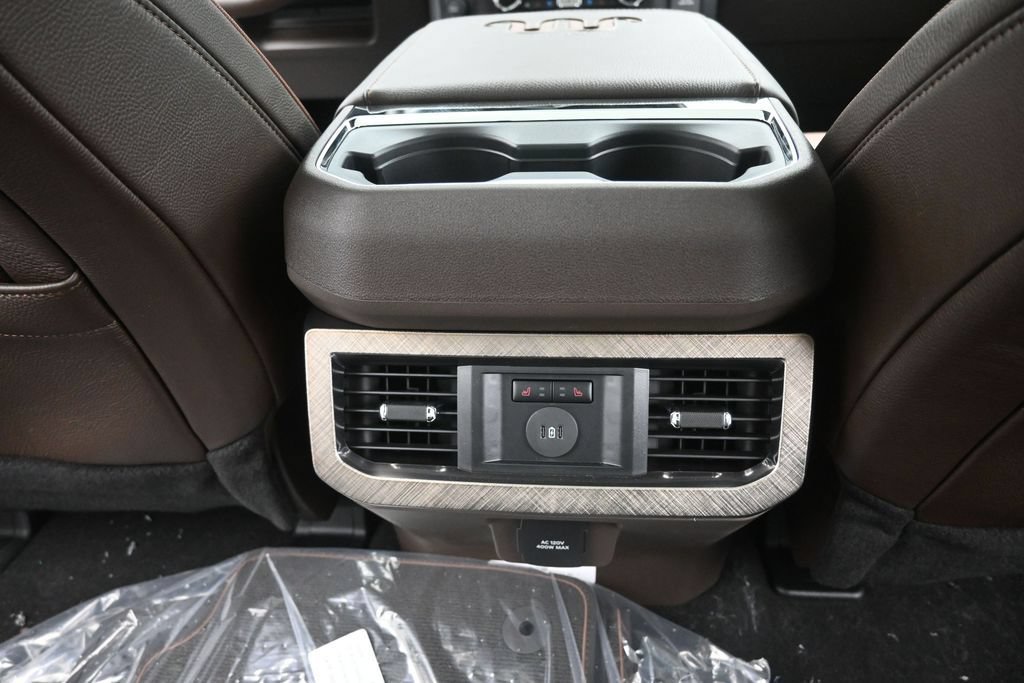 New 2026 Ford F250 King Ranch w/ Chrome Package AWD/4WD image 16