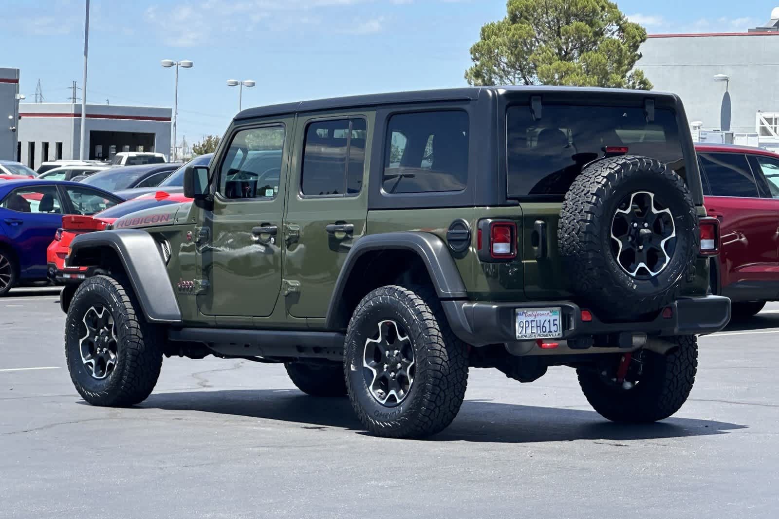 Used 2023 Jeep Wrangler Unlimited Rubicon AWD/4WD image 7