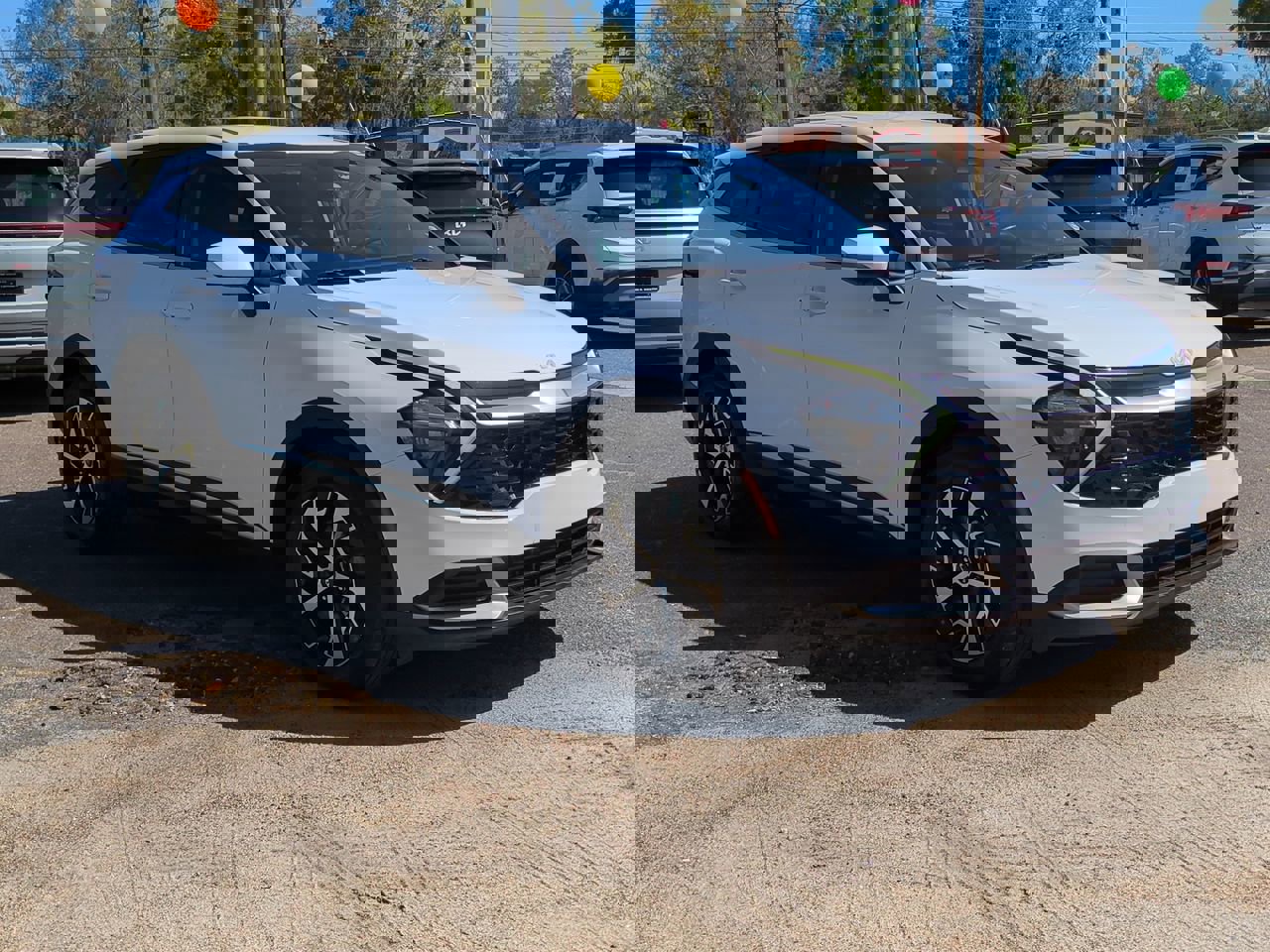 Certified 2023 Kia Sportage EX image 3