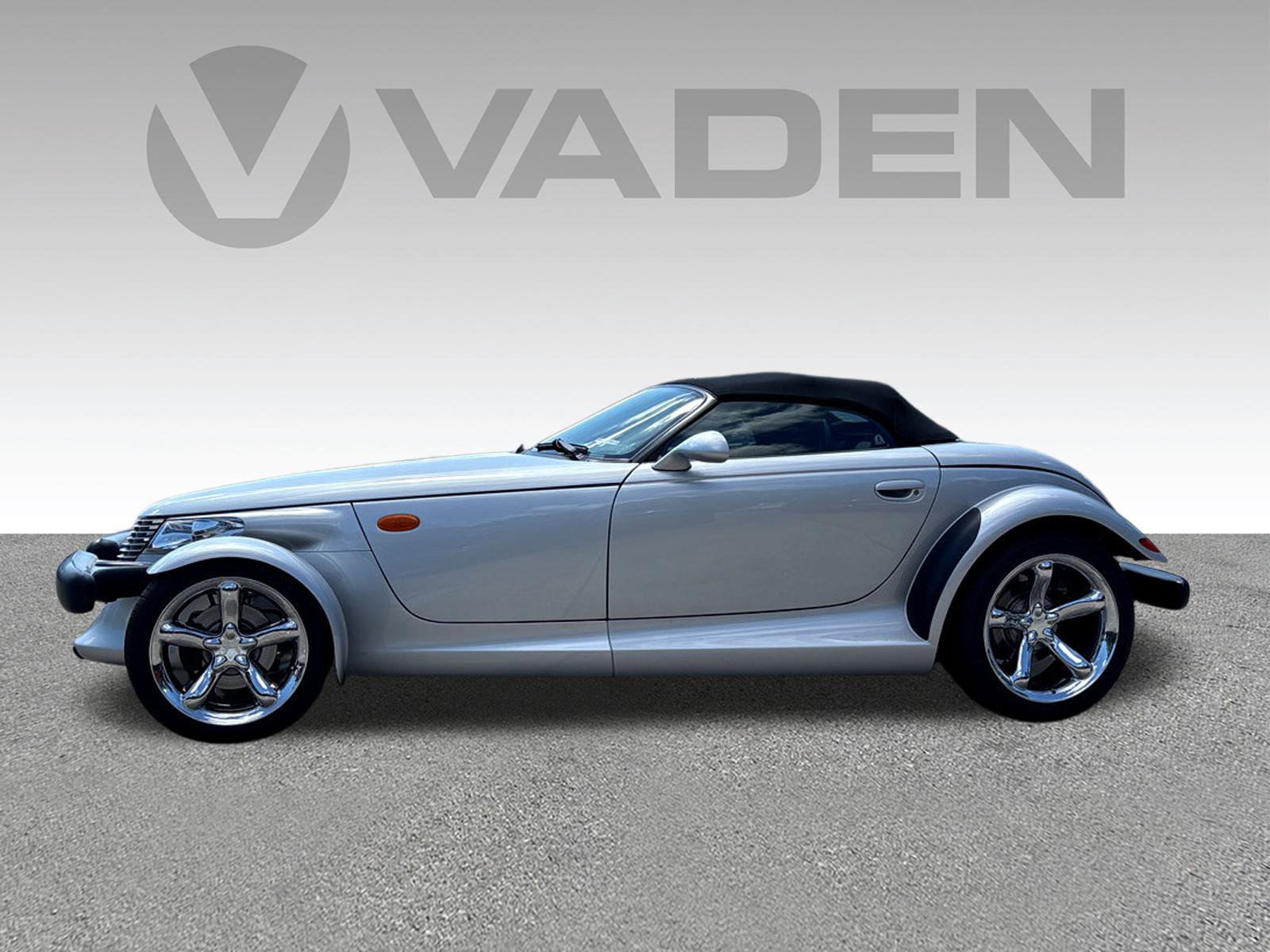 Used 2000 Plymouth Prowler image 26