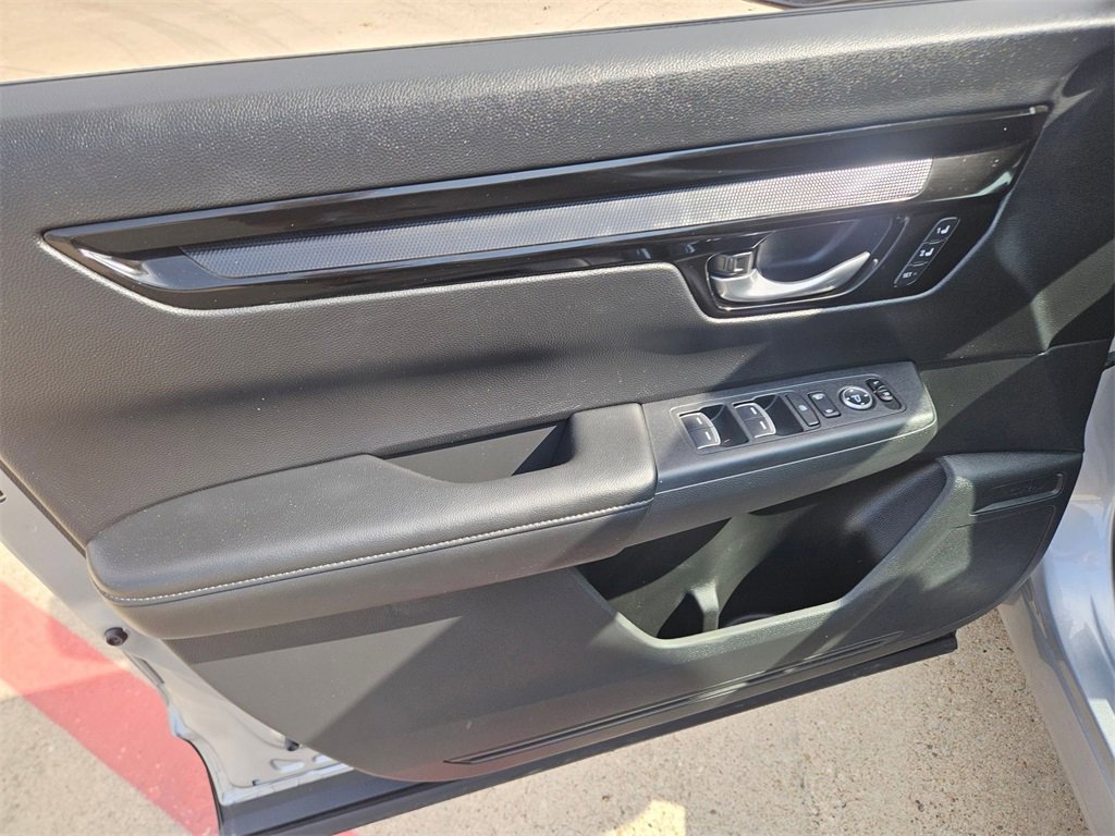 Used 2025 Honda CR-V EX-L image 14