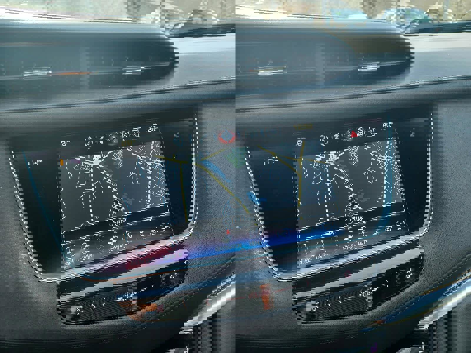 Used 2017 Cadillac XT5 Platinum image 12