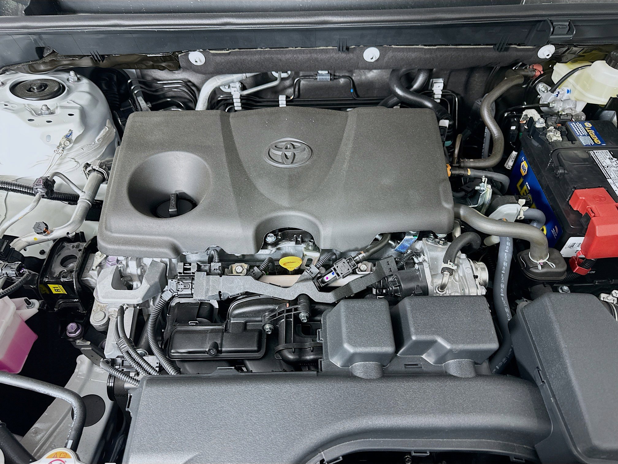 Used 2025 Toyota RAV4 XLE w/ Convenience Package image 35