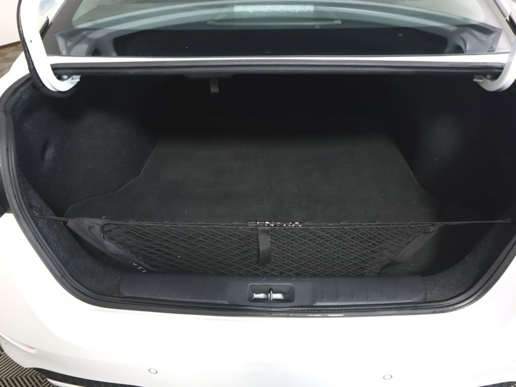 Certified 2020 Nissan Sentra SV w/ Trunk Package image 29
