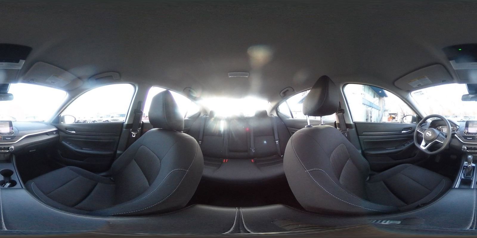 Used 2025 Nissan Altima 2.5 SV image 41