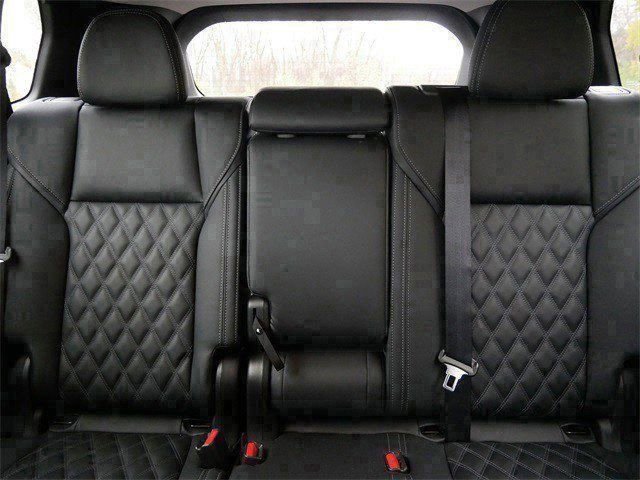 Used 2025 Mitsubishi Outlander SEL image 14