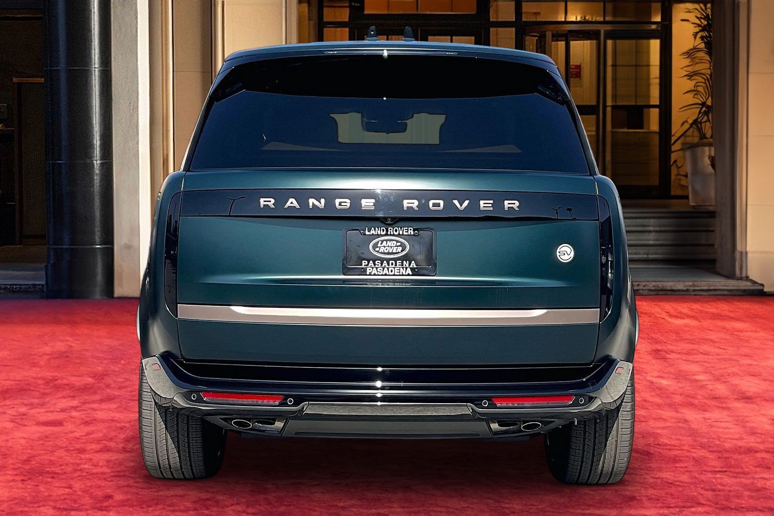 New 2026 Land Rover Range Rover SV AWD/4WD image 5