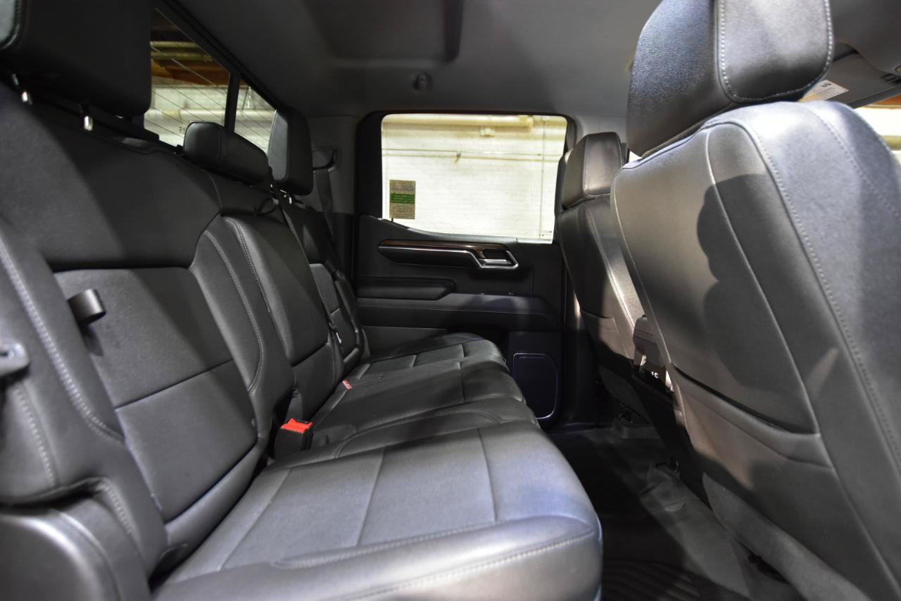 Used 2024 Chevrolet Silverado 1500 LT Trail Boss w/ Convenience Package II AWD/4WD image 41
