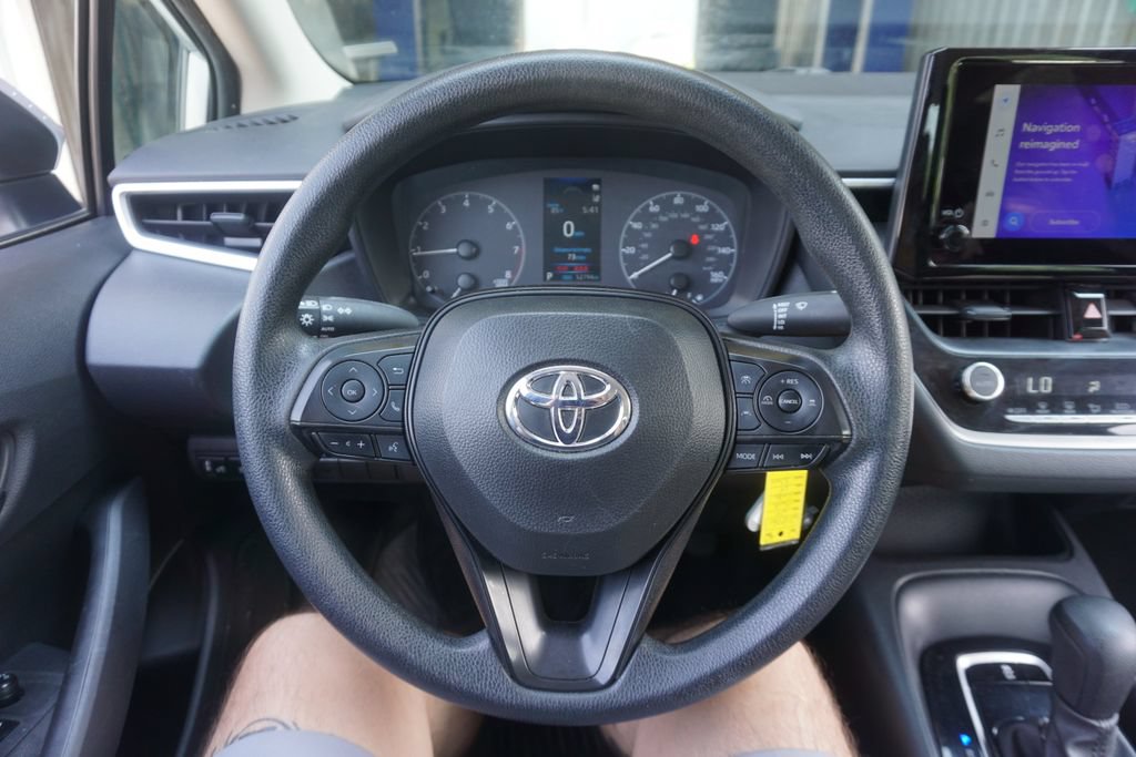 Used 2024 Toyota Corolla LE FWD image 3