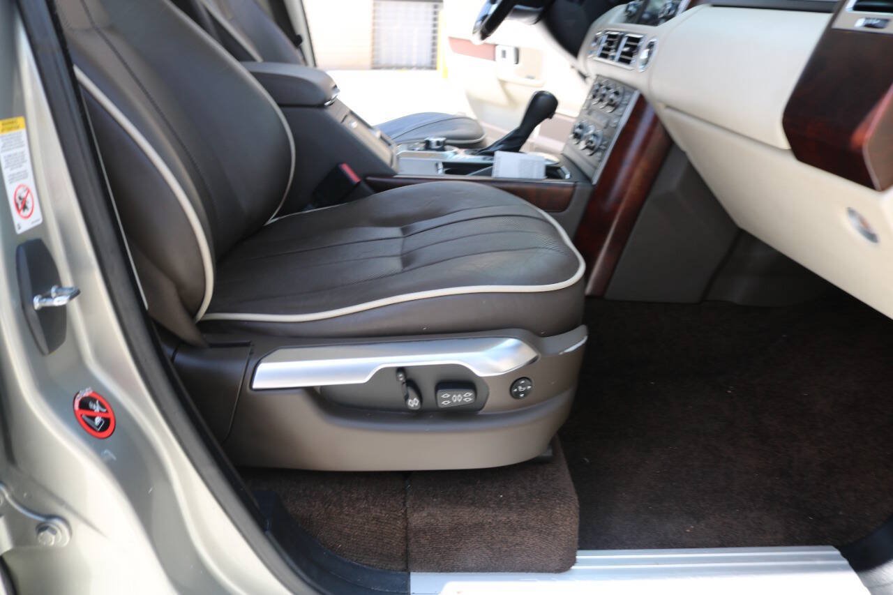 Used 2010 Land Rover Range Rover HSE LUX AWD/4WD image 34