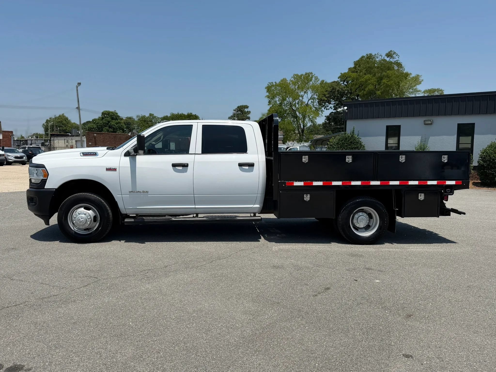 Used 2020 RAM 3500 Tradesman AWD/4WD image 10