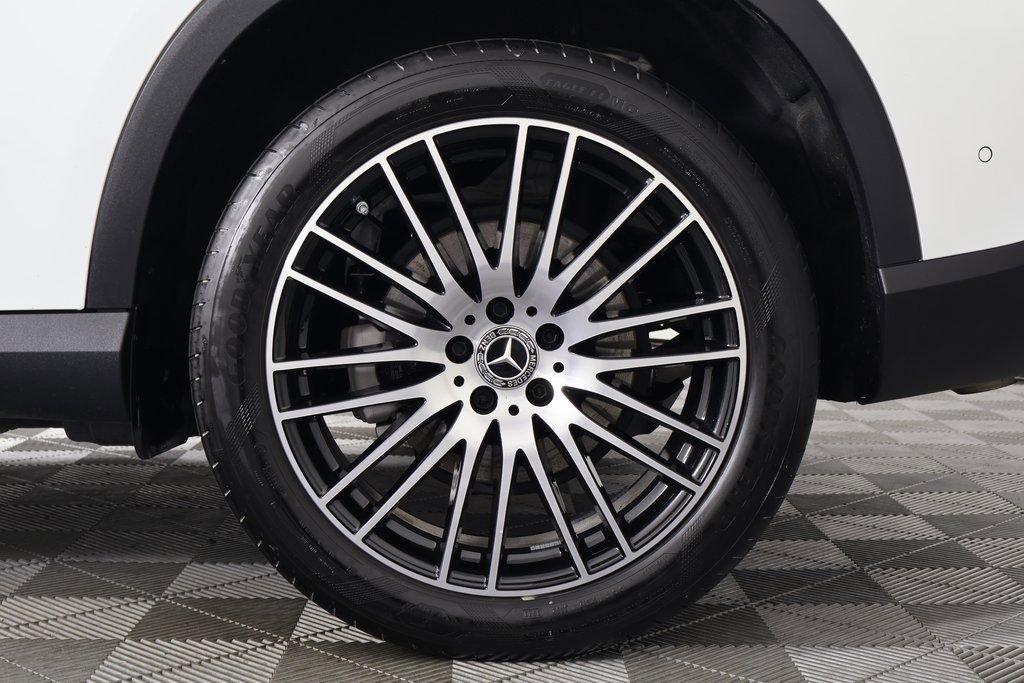 Certified 2024 Mercedes-Benz GLC 300 4MATIC image 15
