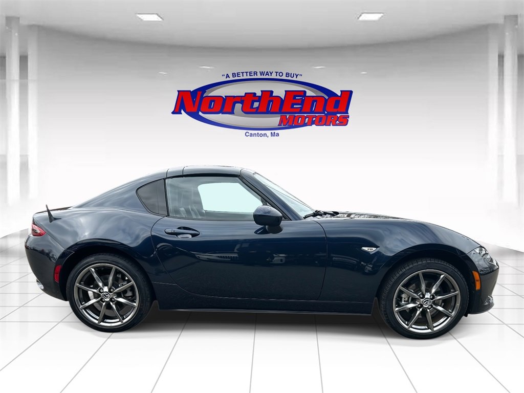 Used 2022 MAZDA MX-5 Miata RF Grand Touring image 2