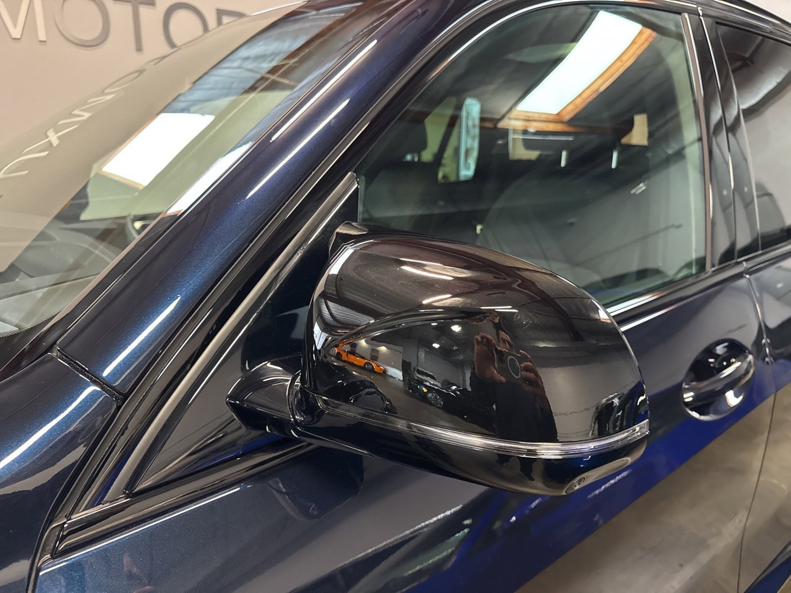 Used 2025 BMW X5 M60i image 14