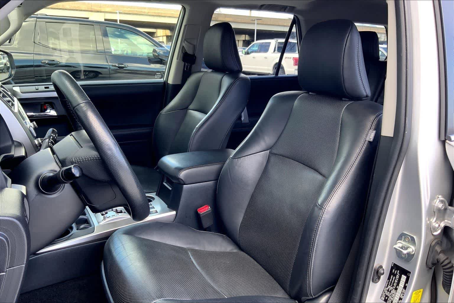 Used 2023 Toyota 4Runner Limited RWD image 11