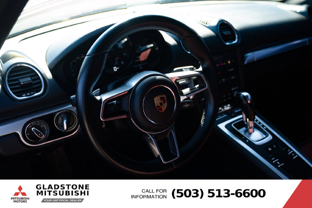 Used 2018 Porsche 718 Cayman RWD image 12