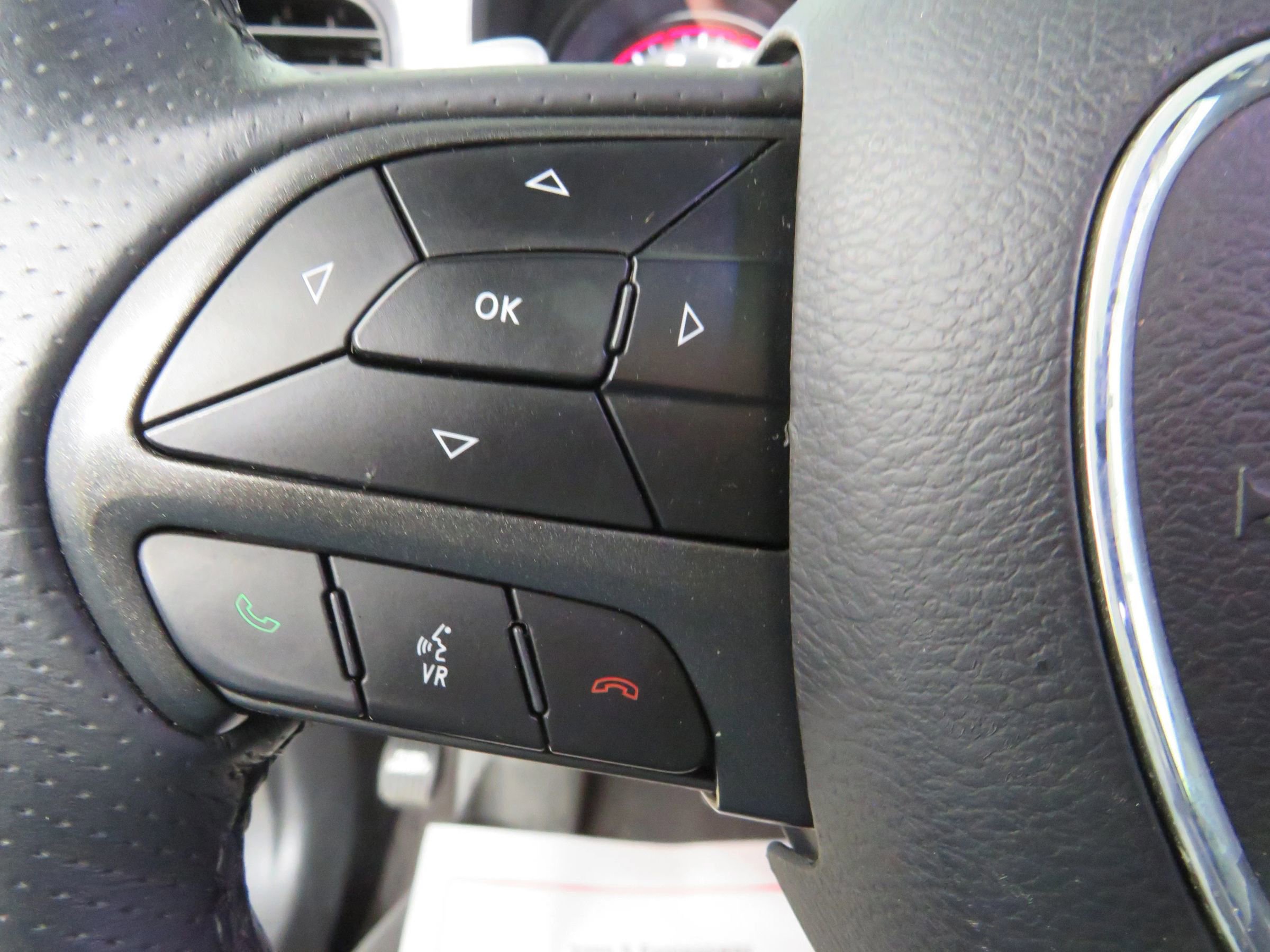 Used 2017 Dodge Charger R/T image 16