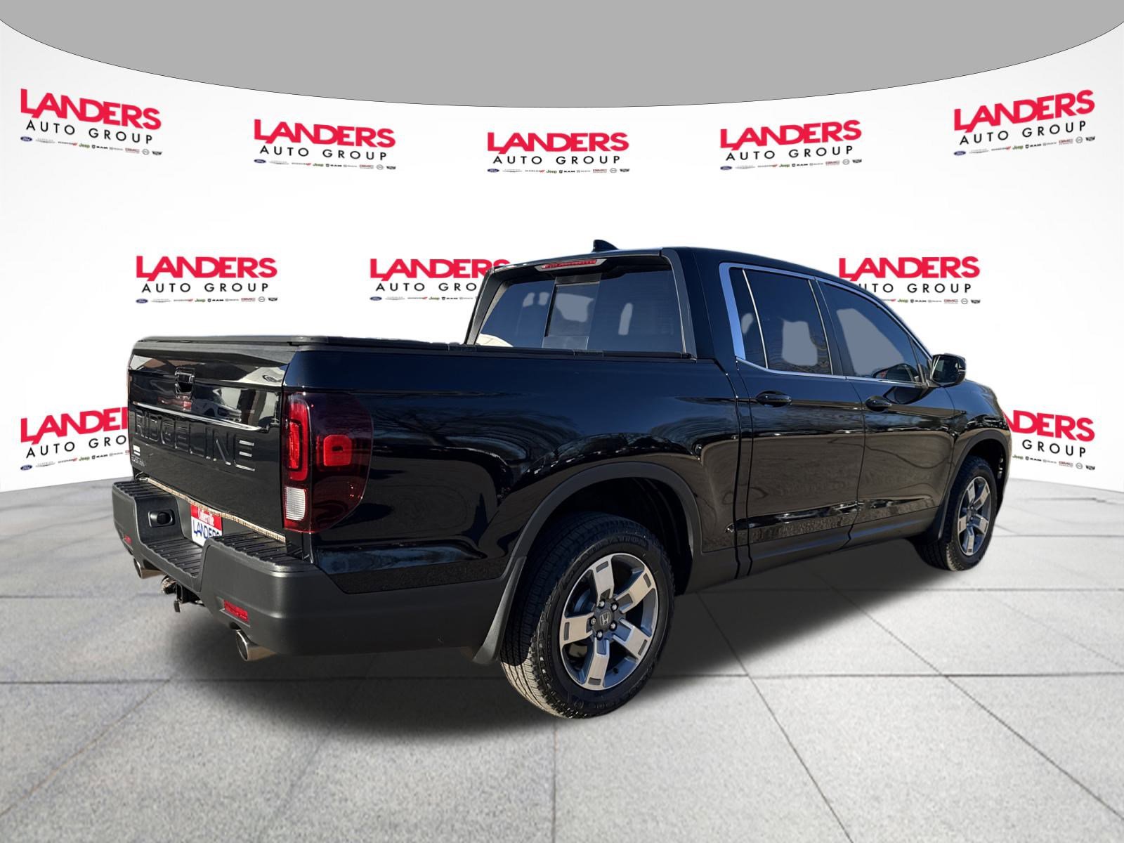 Used 2025 Honda Ridgeline RTL image 3