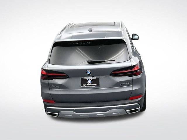 New 2026 BMW X5 xDrive40i w/ Climate Comfort Package image 24