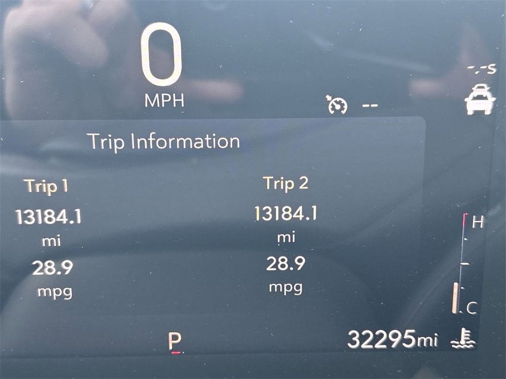 Used 2024 Buick Encore GX Sport Touring image 16