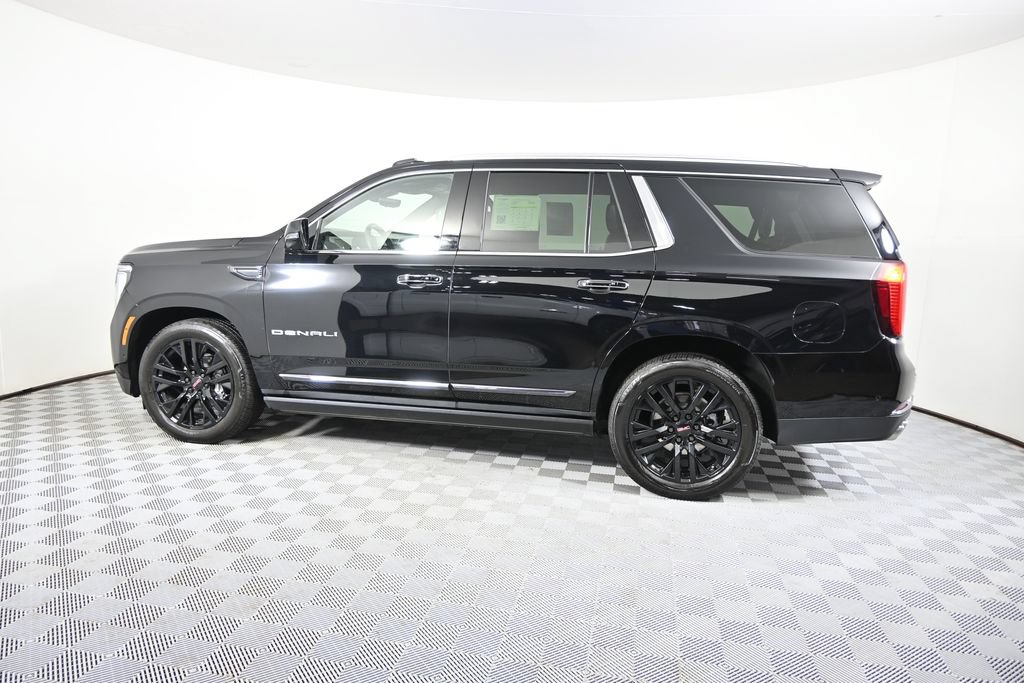 Used 2025 GMC Yukon Denali Ultimate AWD/4WD image 3