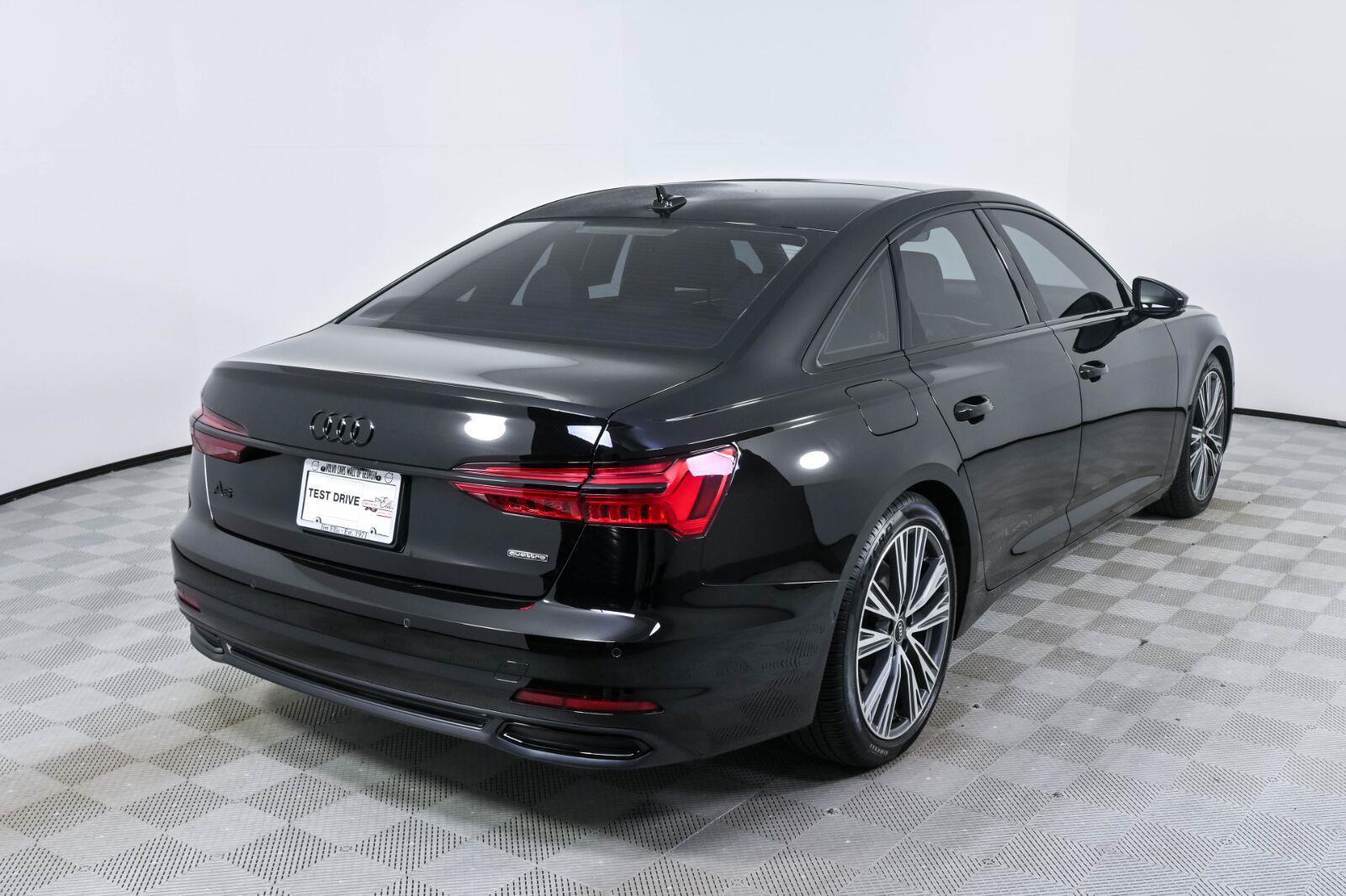 Used 2021 Audi A6 Premium Plus w/ Premium Plus Package AWD/4WD image 28