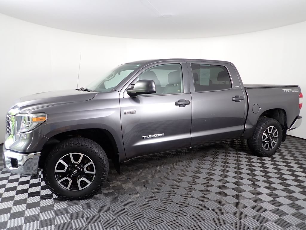 Used 2018 Toyota Tundra SR5 w/ TRD Off Road Package AWD/4WD image 11