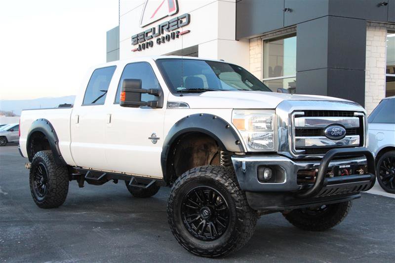Used 2013 Ford F250 Lariat image 2