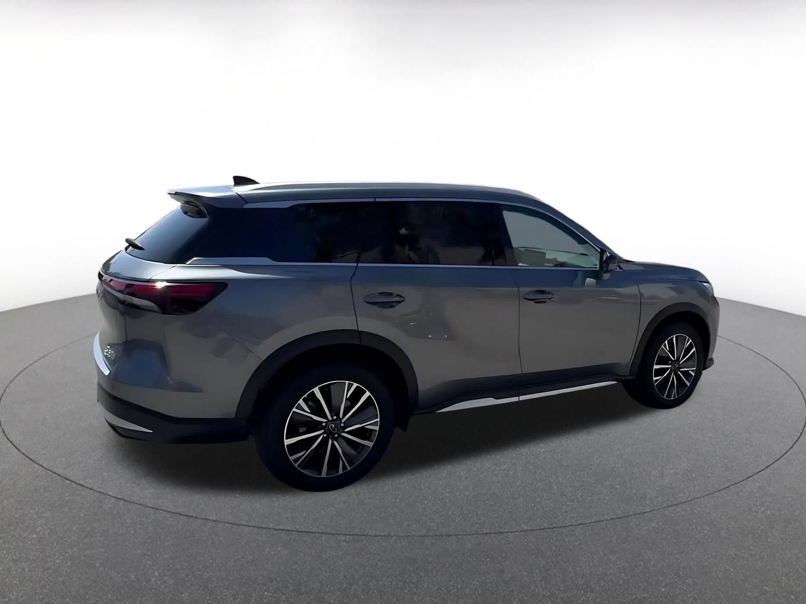 Used 2026 INFINITI QX60 Luxe AWD/4WD image 14