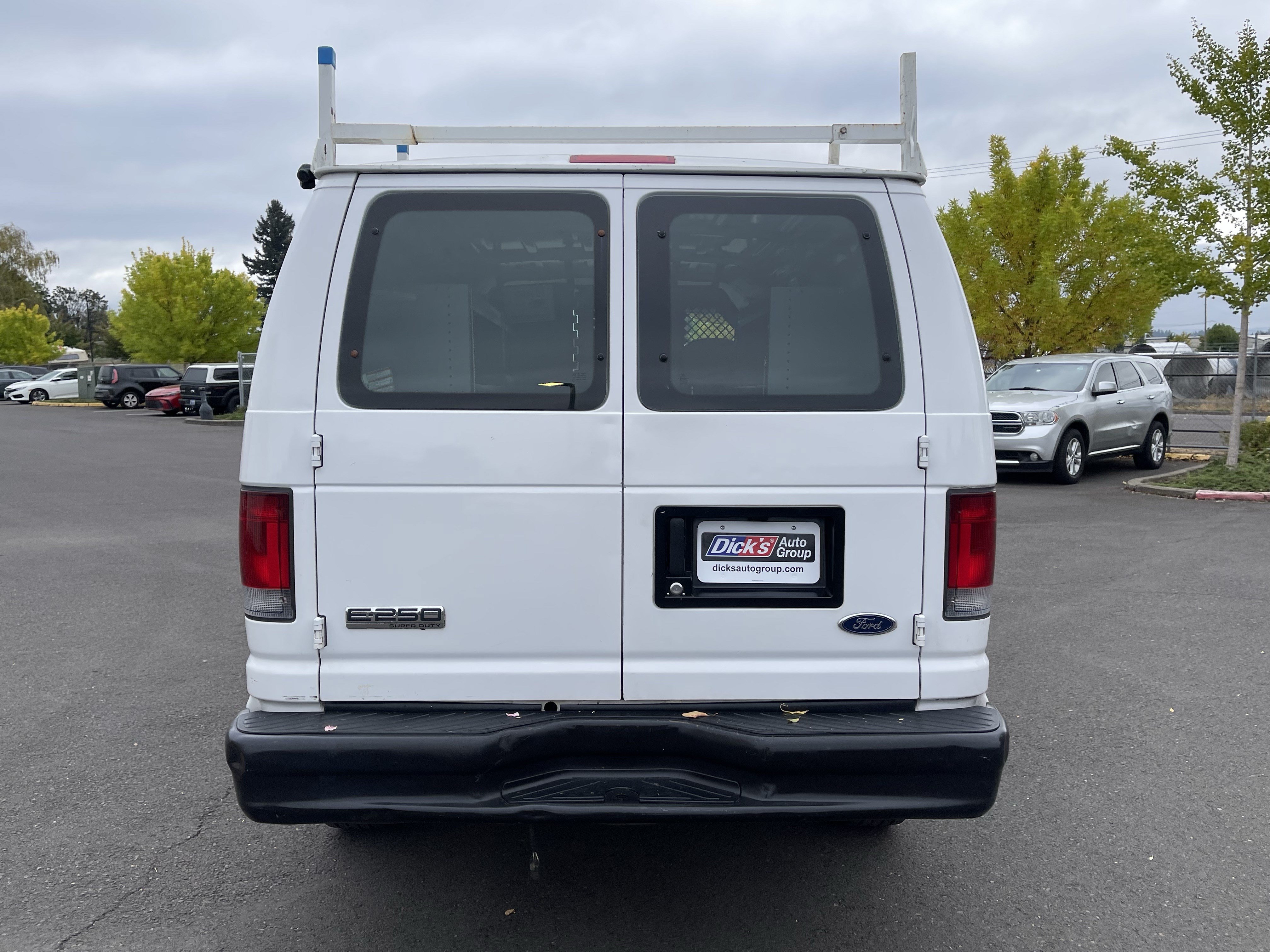 Used 2008 Ford E-250 and Econoline 250 RWD image 4