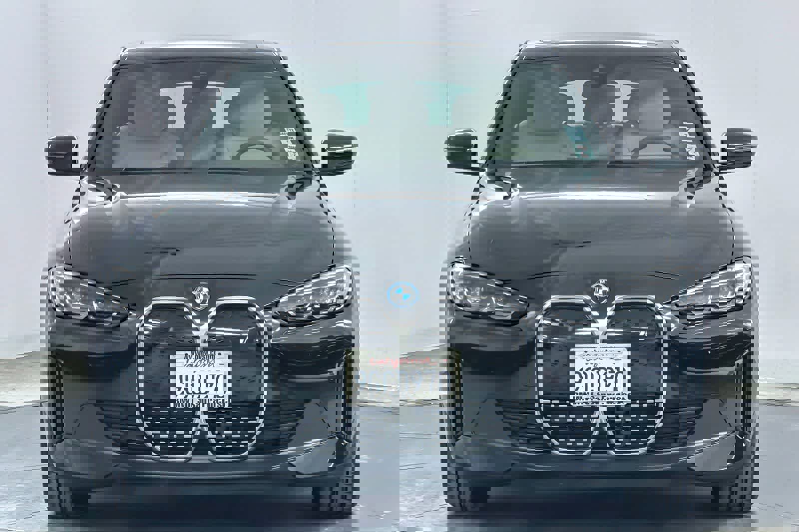 Used 2023 BMW i4 eDrive35 w/ Premium Package image 10