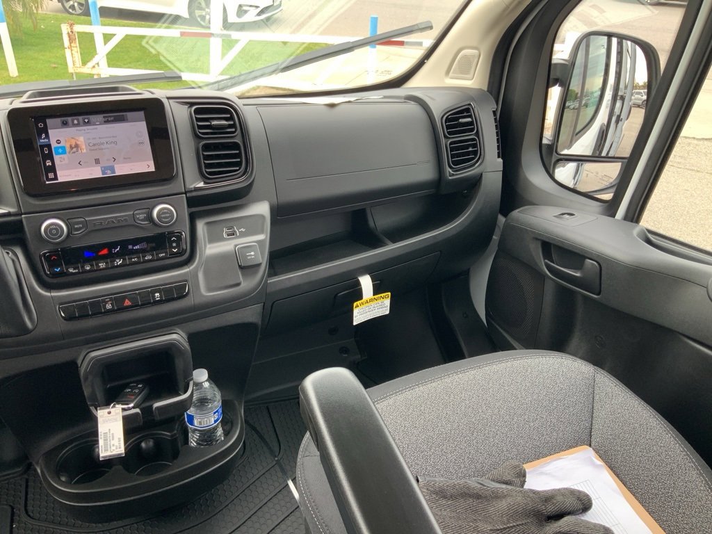 New 2026 RAM ProMaster 3500 w/ Crew Van Package image 25