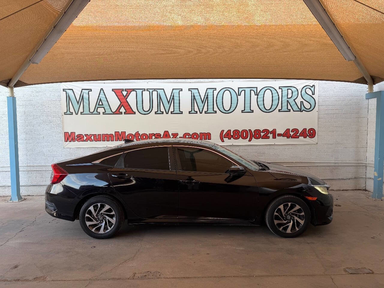 Used 2018 Honda Civic EX image 1