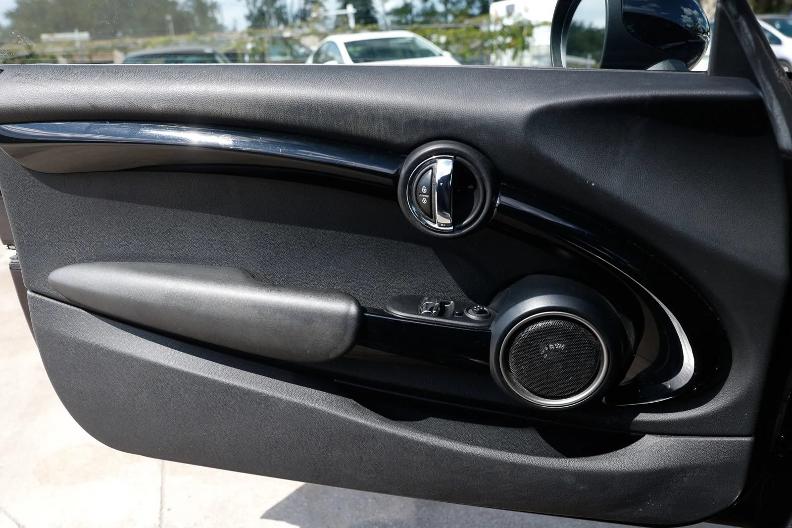 Used 2014 MINI Cooper S FWD image 37