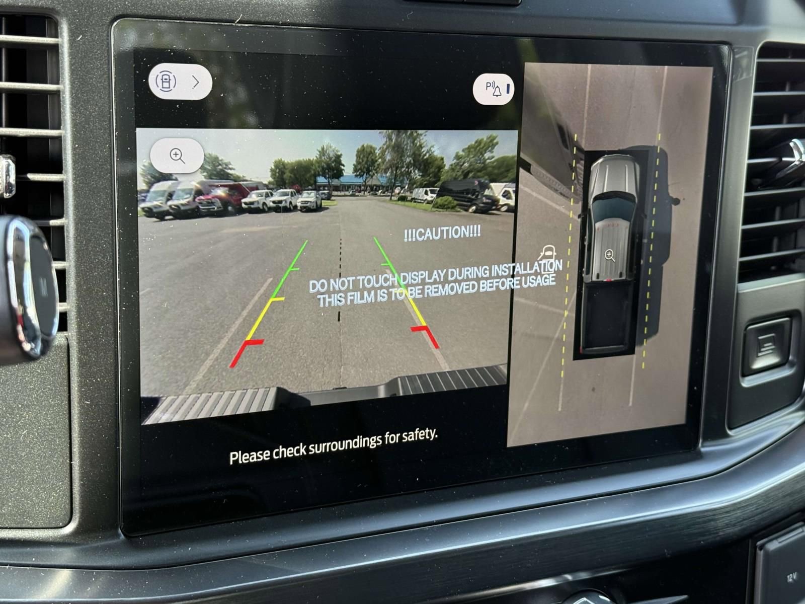 New 2025 Ford F350 Lariat w/ Black Appearance Package image 13