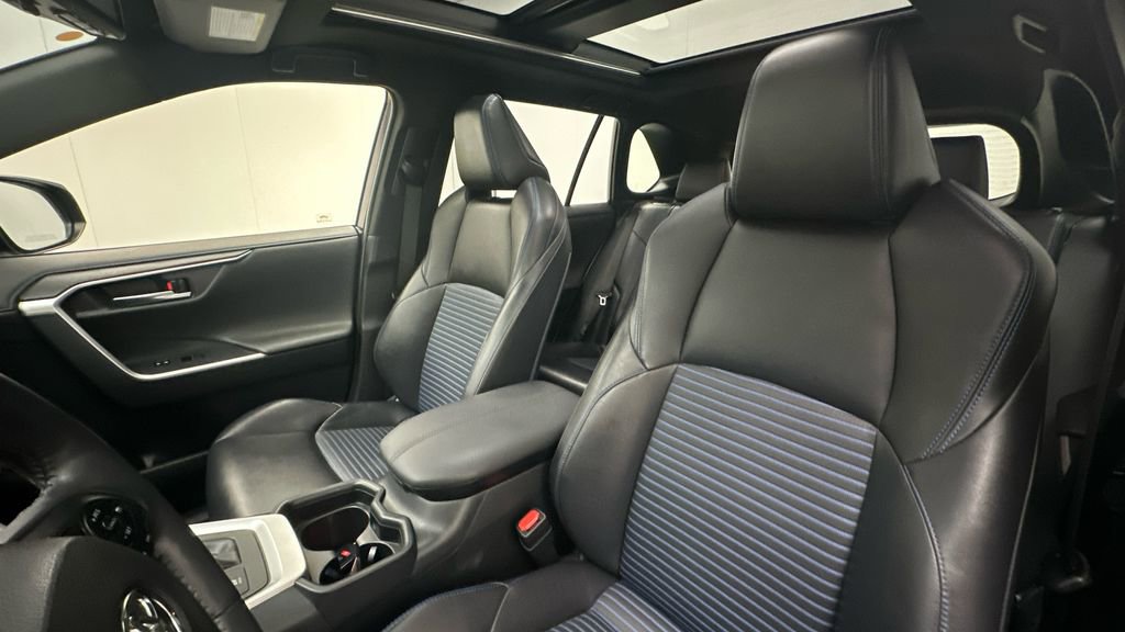 Certified 2019 Toyota RAV4 XSE image 9