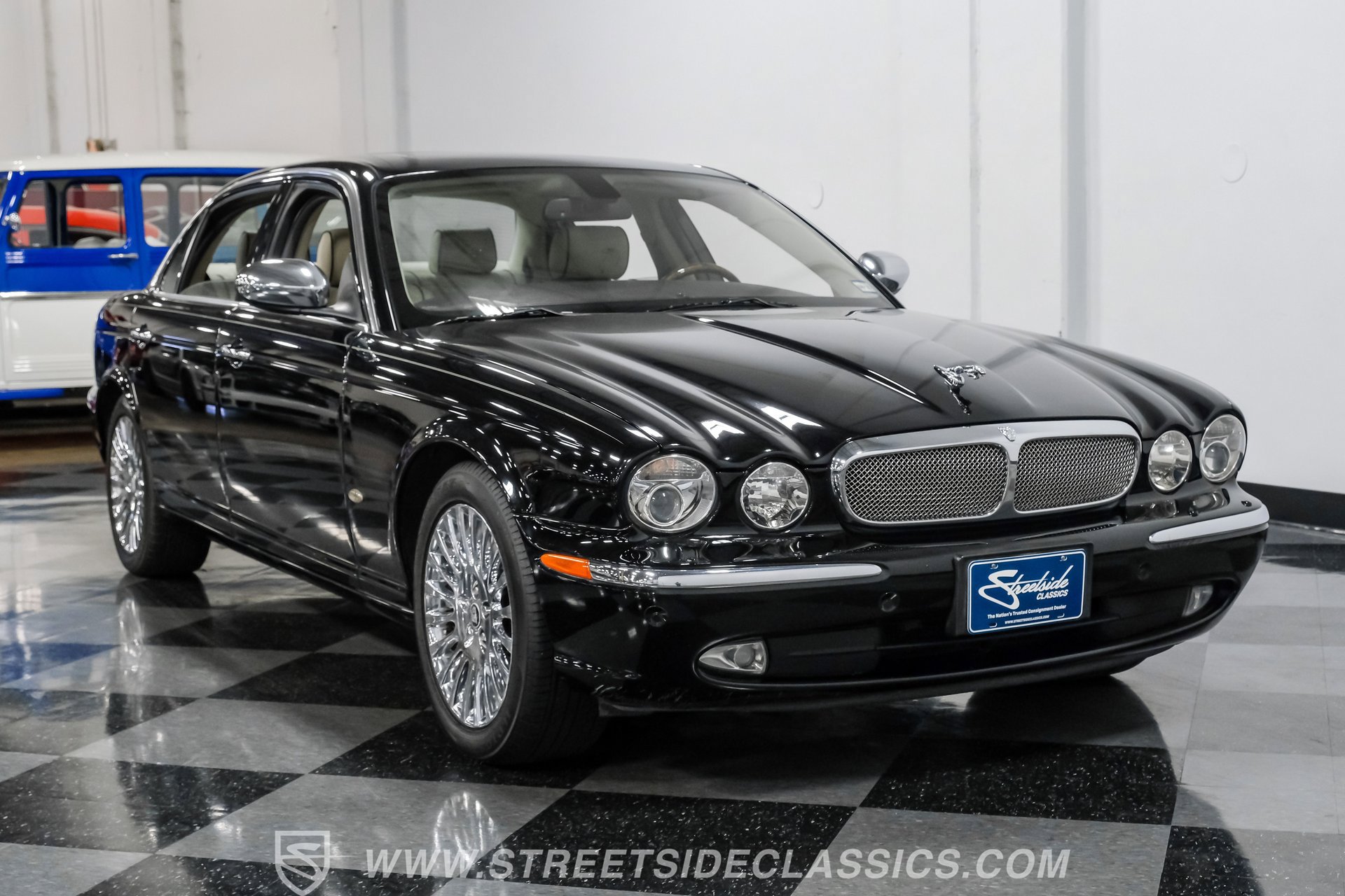 Used 2007 Jaguar XJ8 L RWD image 15