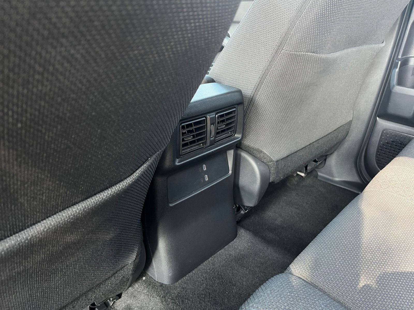 Used 2025 Toyota 4Runner SR5 image 24