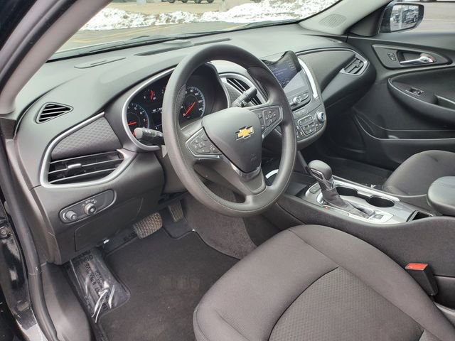 Used 2022 Chevrolet Malibu LT image 11