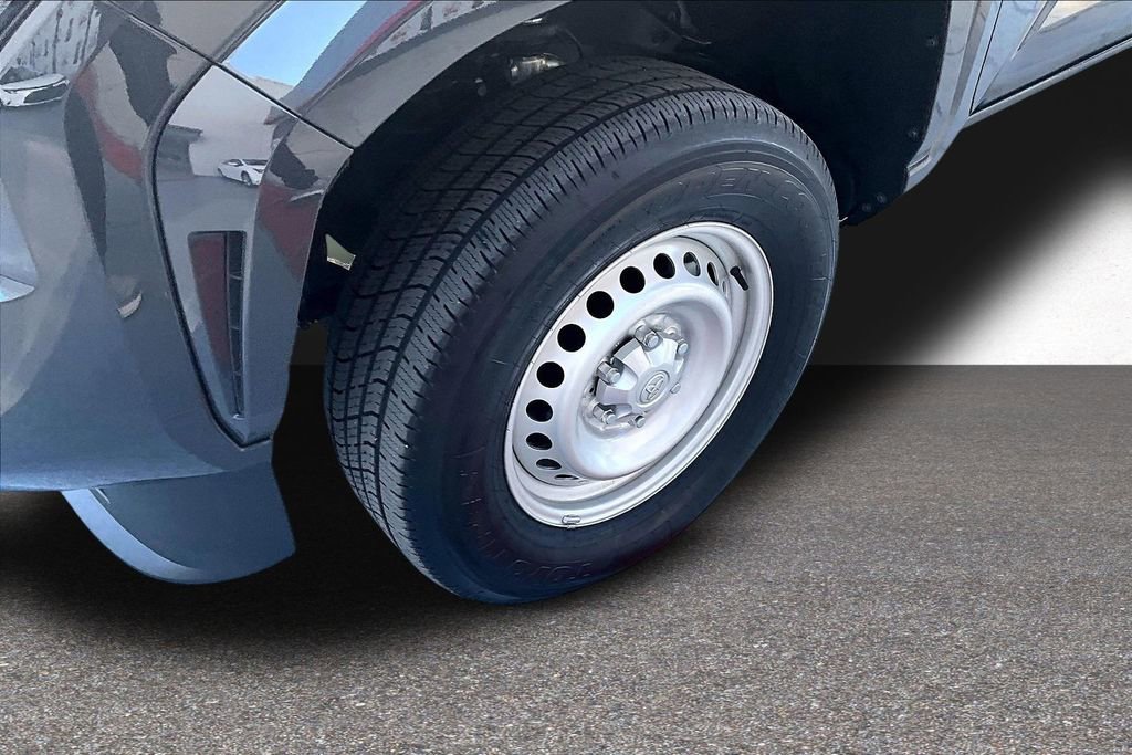 Certified 2025 Toyota Tacoma SR image 27