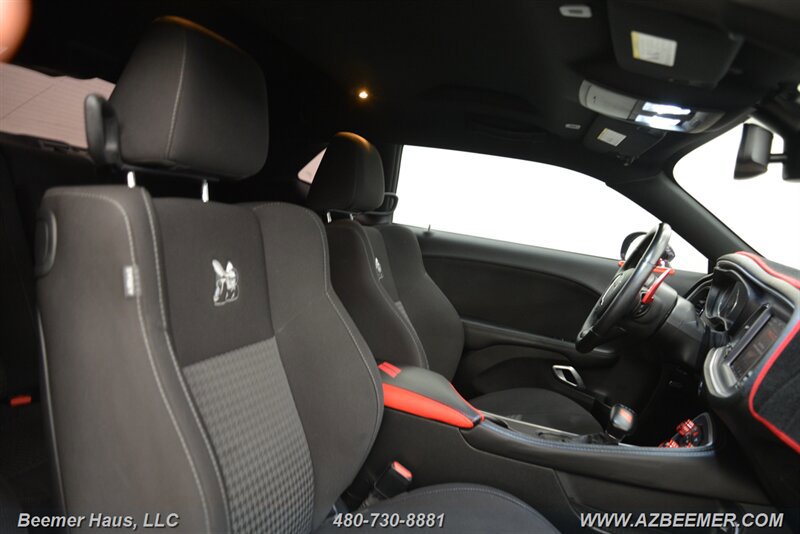 Used 2022 Dodge Challenger R/T Scat Pack RWD image 17