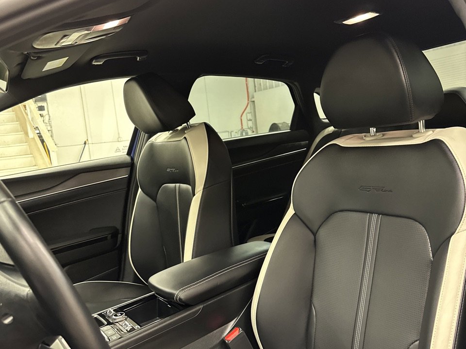 Used 2025 Kia K5 GT-Line image 5