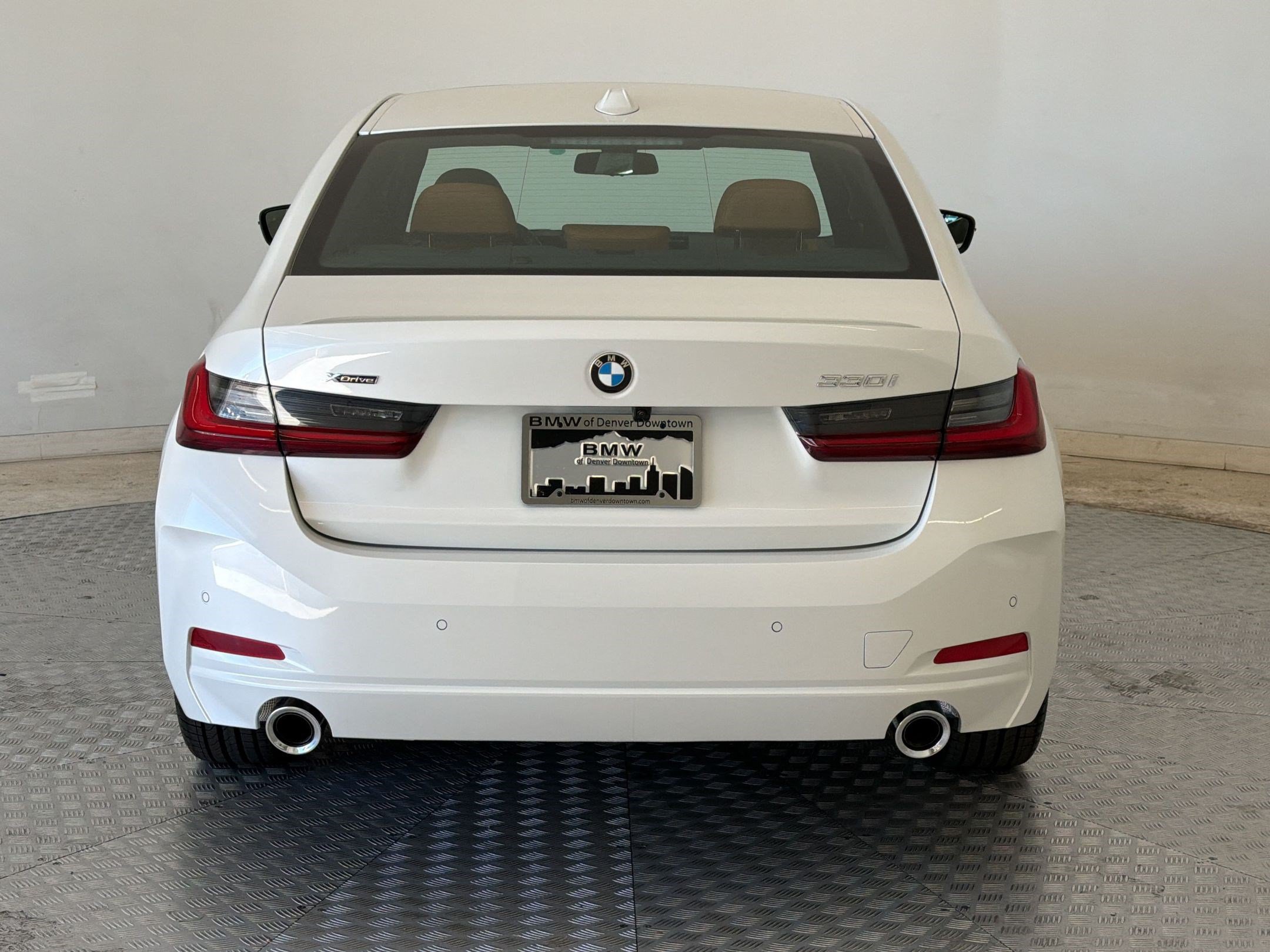 New 2026 BMW 330i xDrive Sedan w/ Premium Package AWD/4WD image 10
