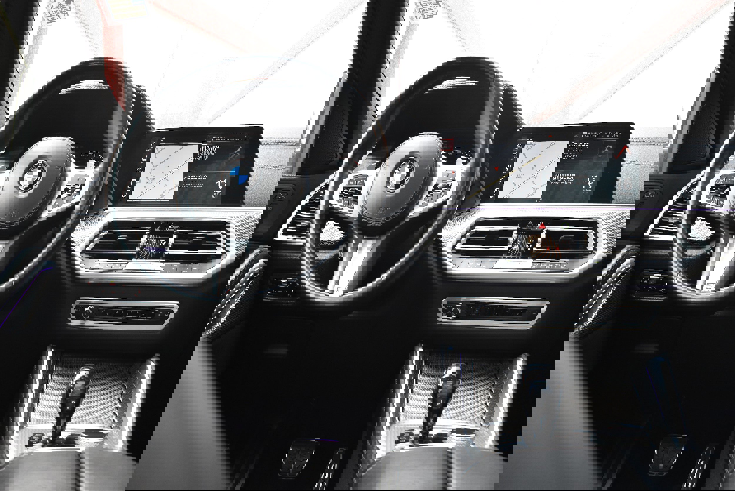 Used 2021 BMW X6 xDrive40i w/ M Sport Package image 30