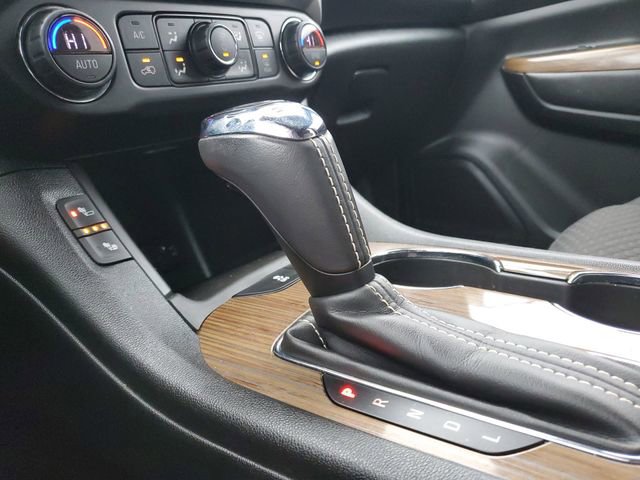 Used 2019 GMC Acadia SLE w/ Driver Alert Package I image 15