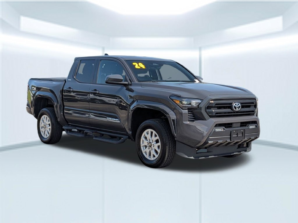 Used 2024 Toyota Tacoma SR5 RWD image 8