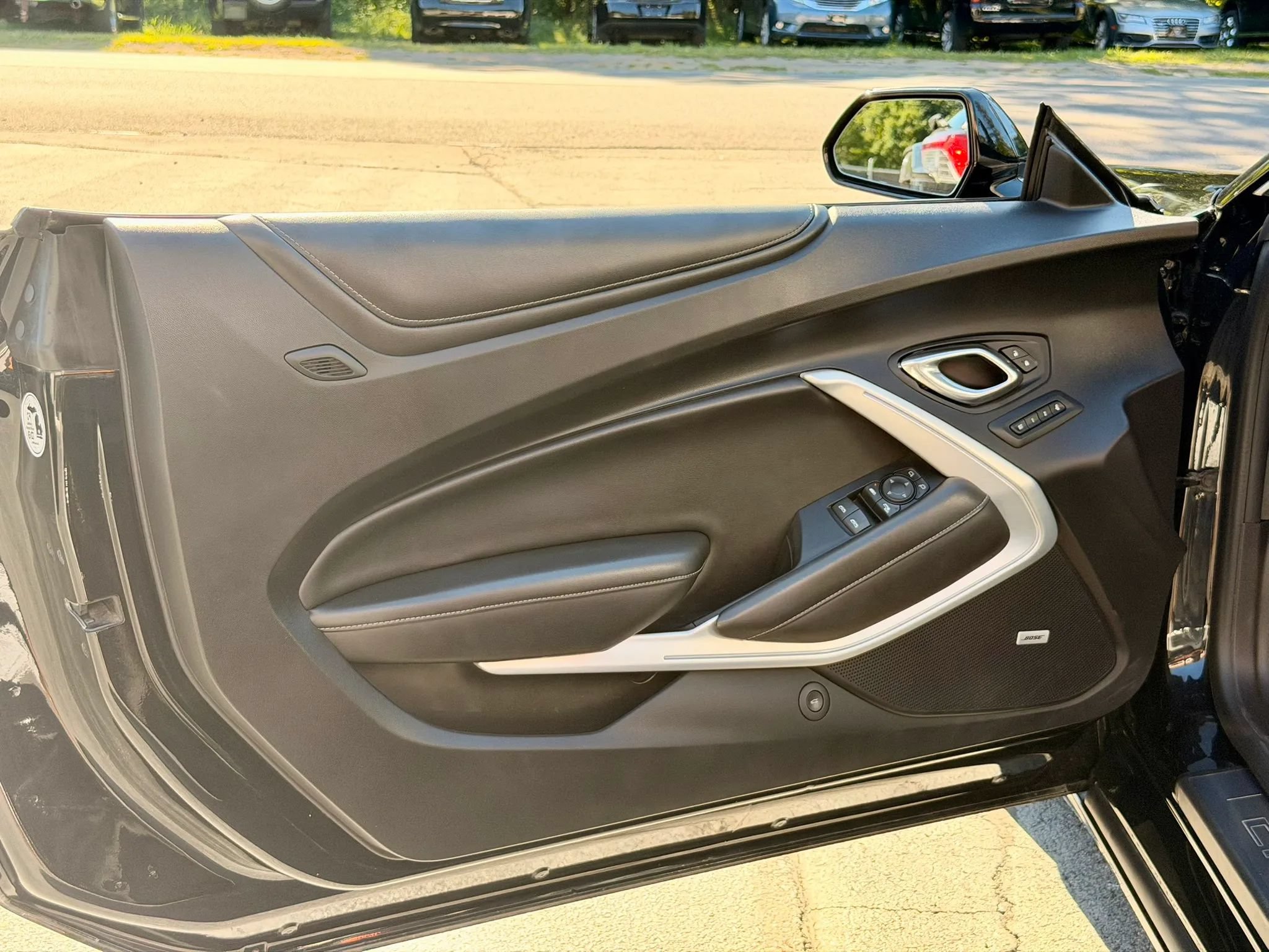 Used 2019 Chevrolet Camaro SS RWD image 17