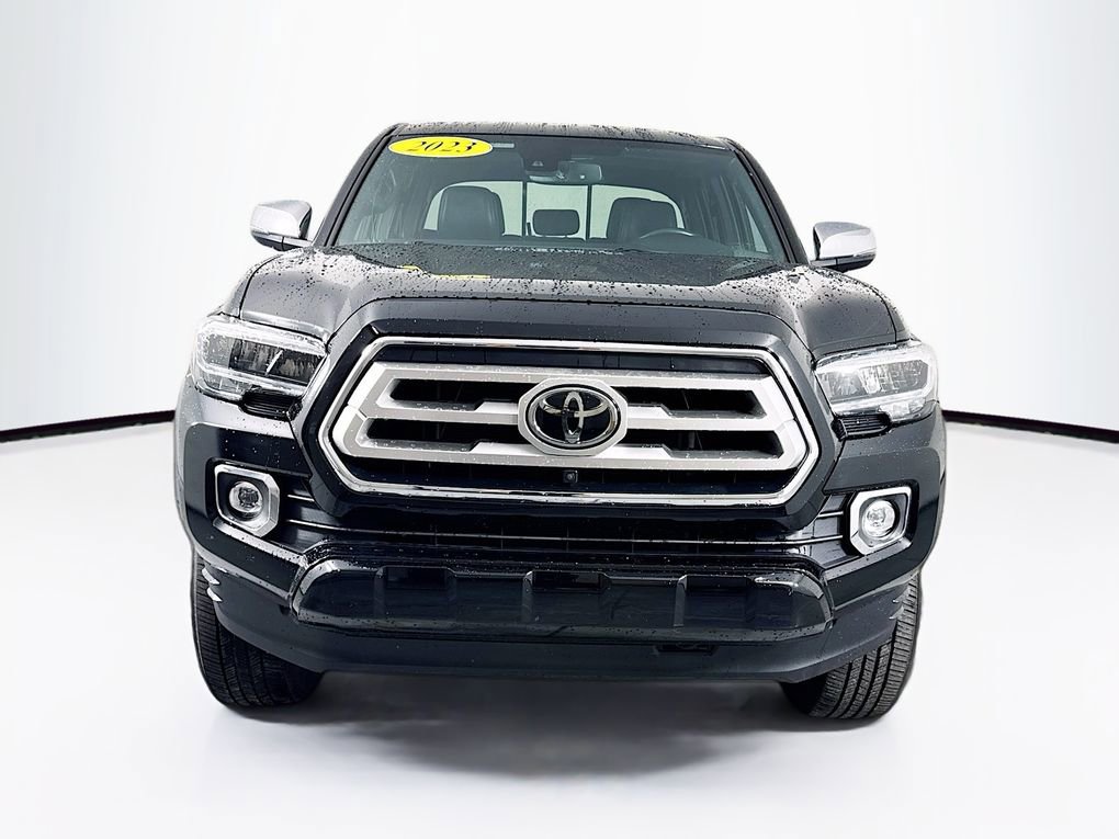 Used 2023 Toyota Tacoma Limited AWD/4WD image 2