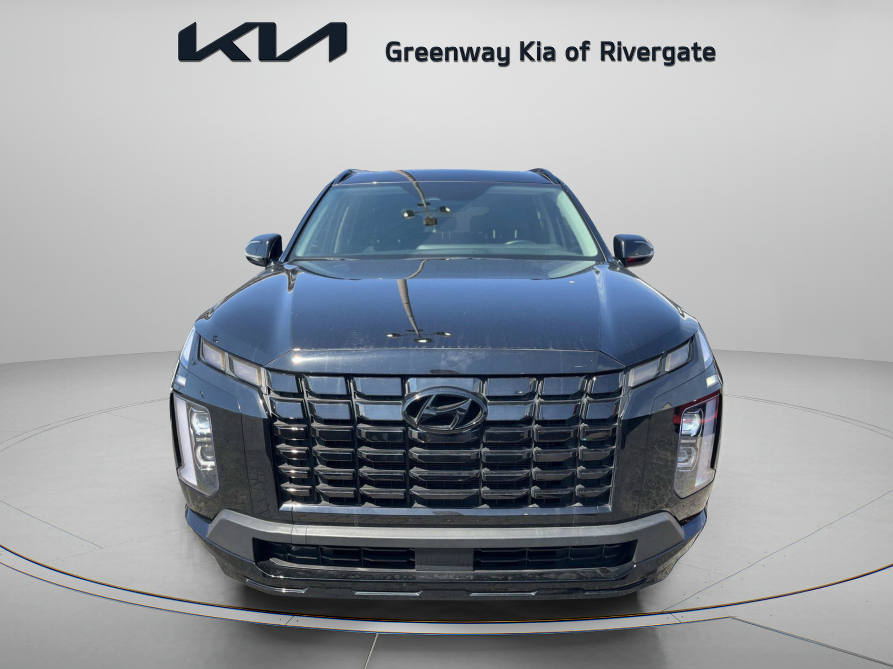 Used 2024 Hyundai Palisade XRT FWD image 2