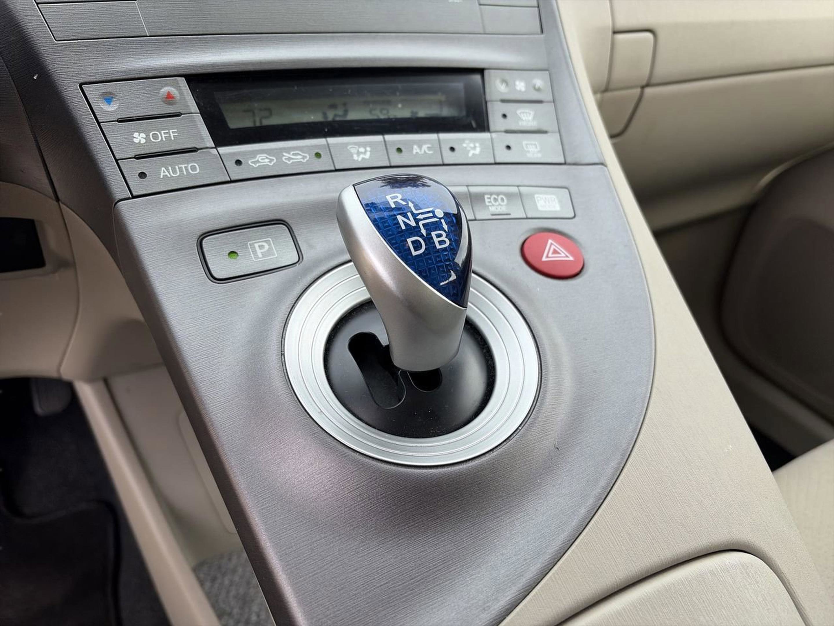 Used 2012 Toyota Prius Two image 15